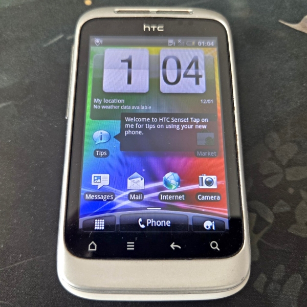 HTC Wildfire S A510e Smartphone 512 MB Weiß (HTC Sense)
